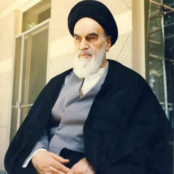 باید راه واقعی امام راحل را ادامه داد امامی که خود را در محضر خدا می دید استقلال و منیَتی نه برای خود و نه برای دشمنان خدا نمی دید 
