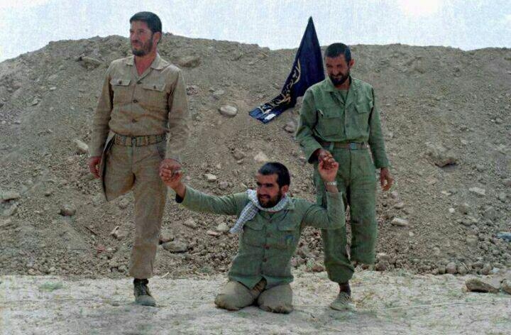 سلطه گران جهان از ایرانیان می ترسند چون خودشان، اعتقاداتشان و افکارشان پوشالی هستند